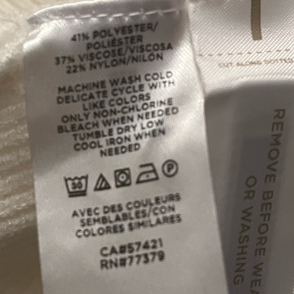 ANN TAYLOR puff sleeve sweater size small NWT - Picture 6 of 6